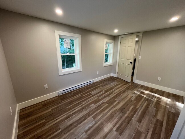 Photo - Beautifully Remodeled 4-Bedroom, 2-Bath Ho...