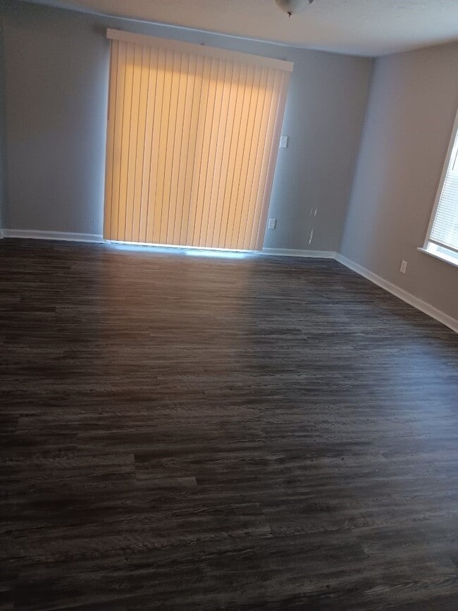 Photo - 1102 Jackson Ave