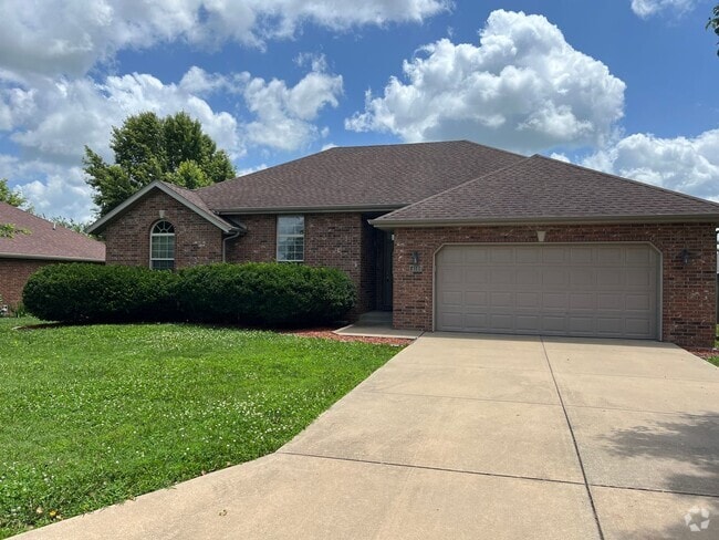 Building Photo - Beautiful Home in Republic! Wont Last!