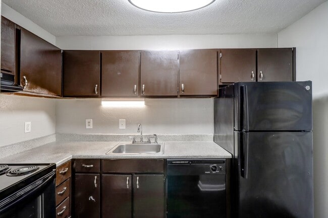 Timberland Apartments