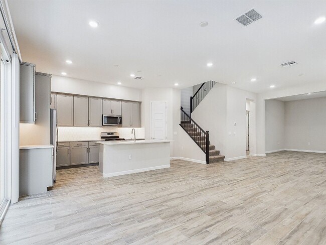 Photo - Luxe style in the heart of Arabella