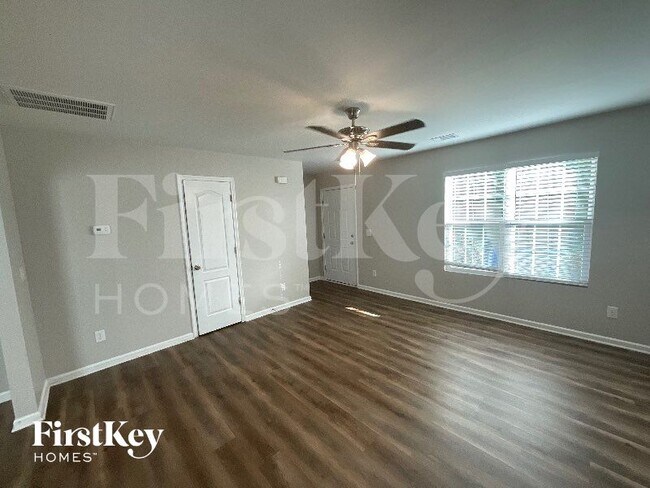 Photo - 5212 Raspberry Knoll Dr