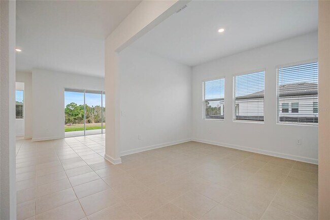 Photo - 4068 Eastminster Rd