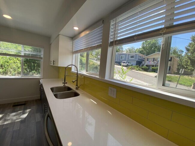 Photo - 26 W Girard Ave Rental