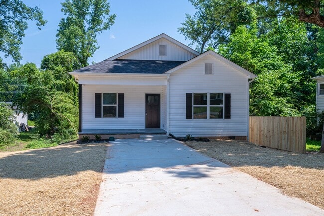 Your New Home Awaits in Hickory! - Your New Home Awaits in Hickory!