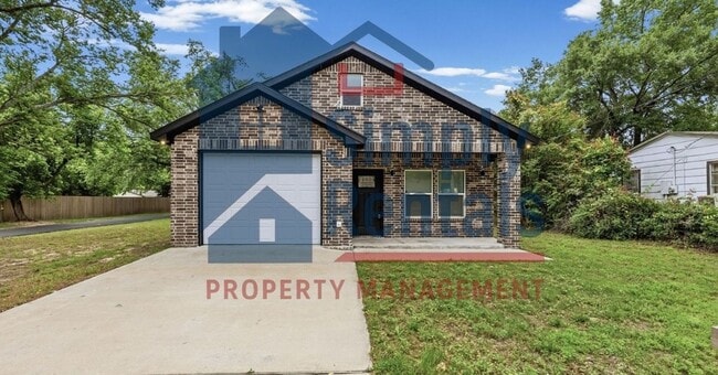 Photo - 604 Putman St