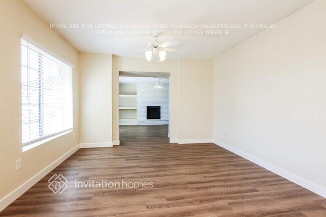 Photo - 5410 N 64th Dr