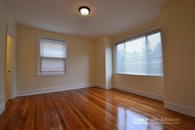 Photo - 33 Newcastle Rd Unidad 2