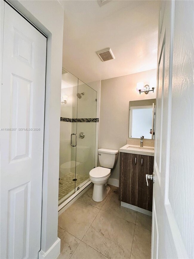 Photo - 842 SW 14th Ave Unit 2