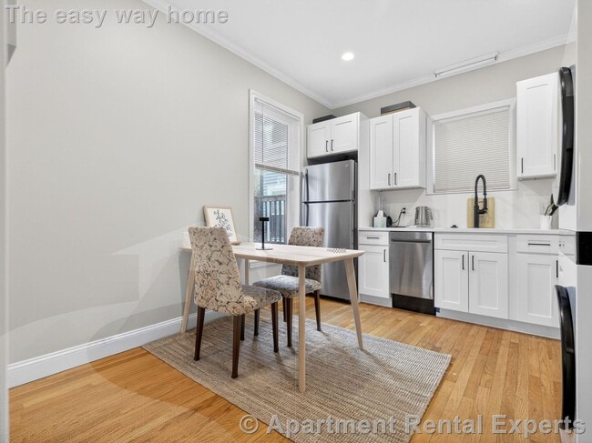 Photo - 1576 Cambridge St Unidad #1R