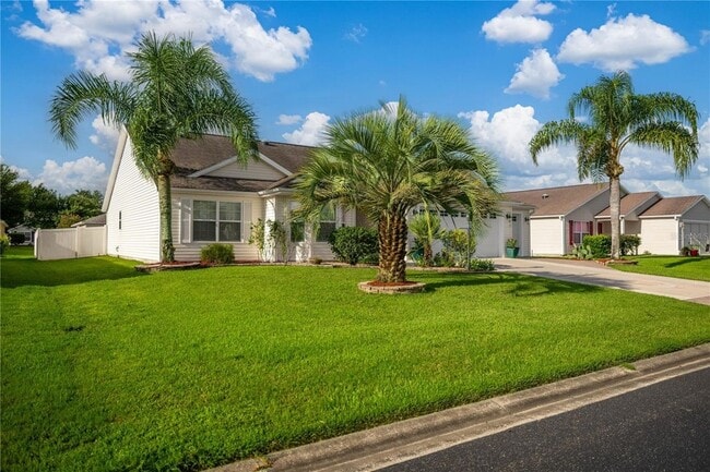 Photo - 5087 NE 121st Ave