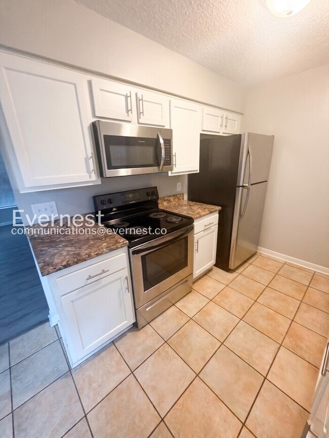 Photo - 6069 Anglia Dr