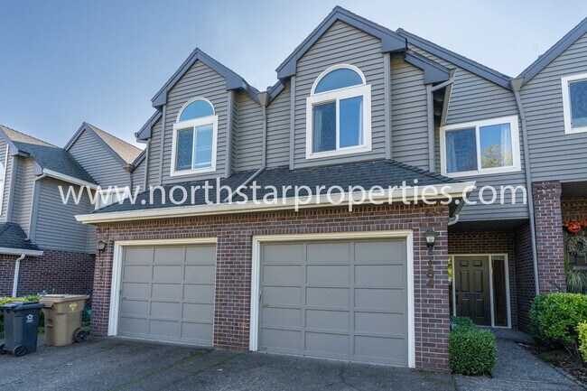 Photo - Lake Oswego First Addition Townhome