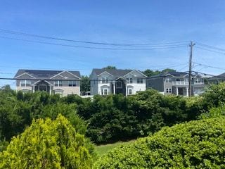 Photo - 40 Convent Rd (Syosset, NY)