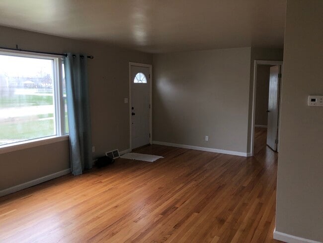 903 Kingsley Ave