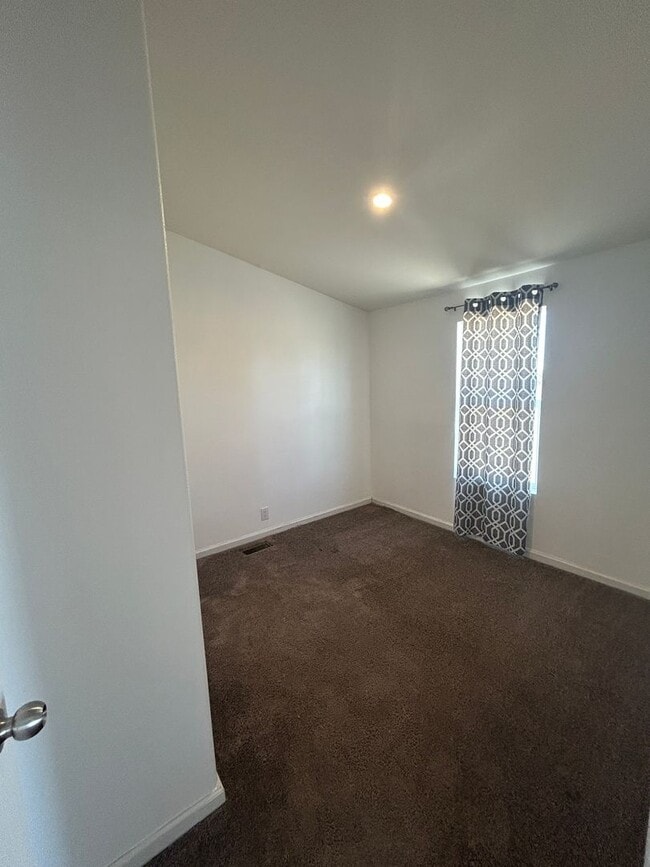 Photo - Clean in Country