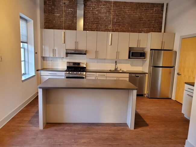 Photo - 2212 Walnut St Unit A