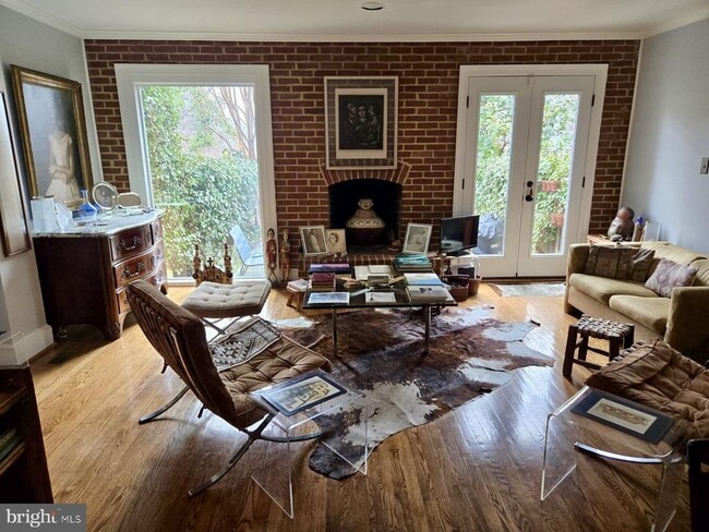 Building Photo - 4416 Lingan Rd NW