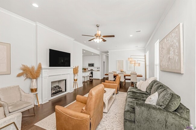 Photo - 14117 Vlg Sq Ave