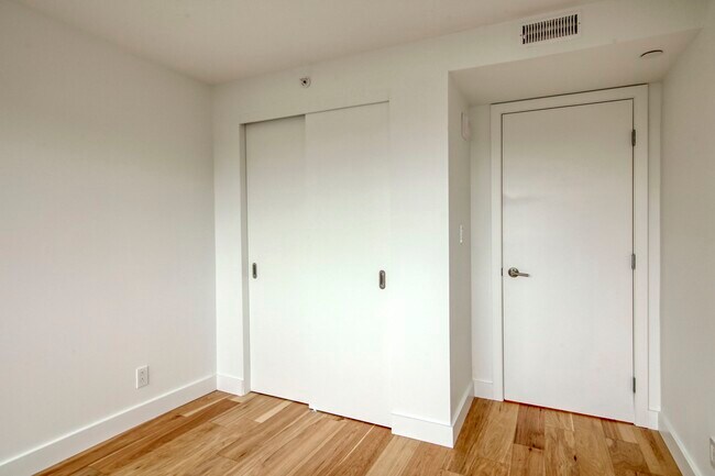 Photo - 3460 Rue Peel Unit 212