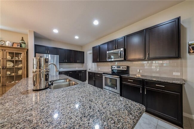 Photo - 161 Syrah Ct