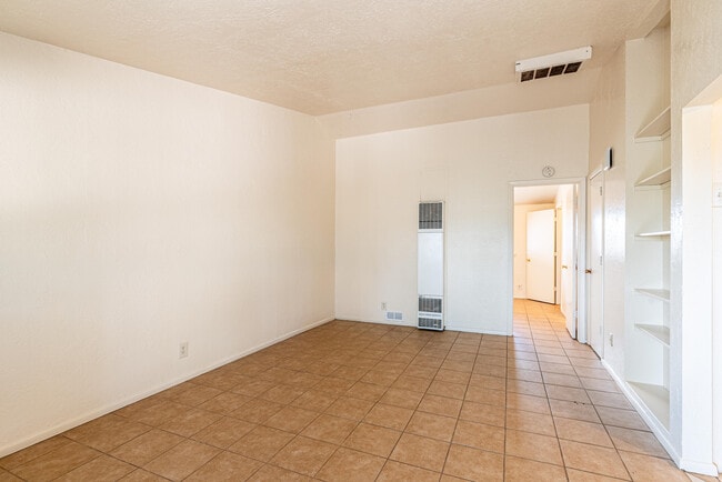 Photo - 206 Princeton Dr SE Unit 7