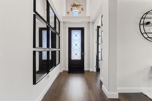 Photo - 2116 Randas Wy