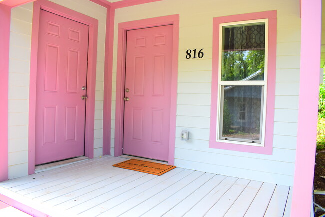Building Photo - 816 Gene Alley Rental