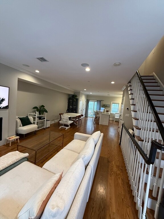 Photo - 394 W 2nd St