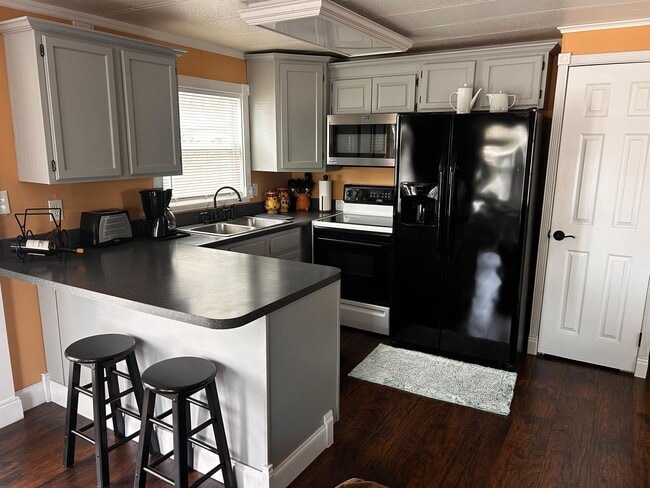 Photo - Charming 2-Bedroom Home in Largo – 55+ community