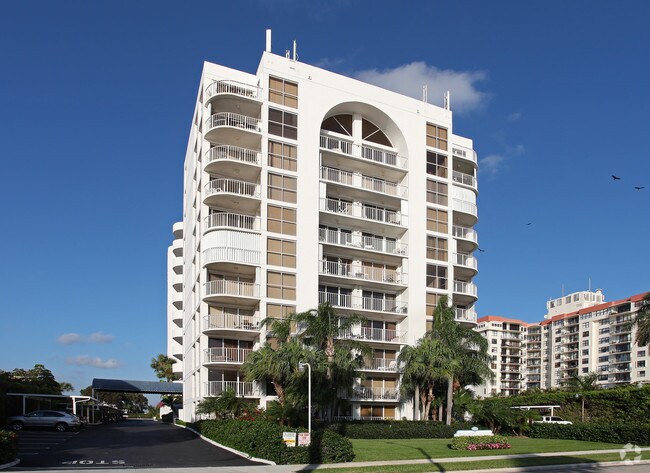 Foto principal - The Harbor Towers & Marina