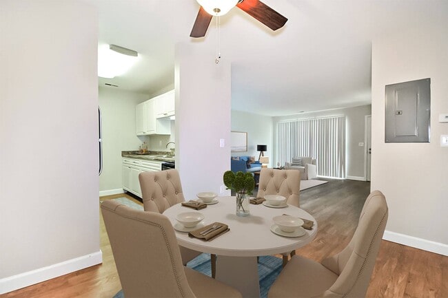 Photo - The Lakes of Holland