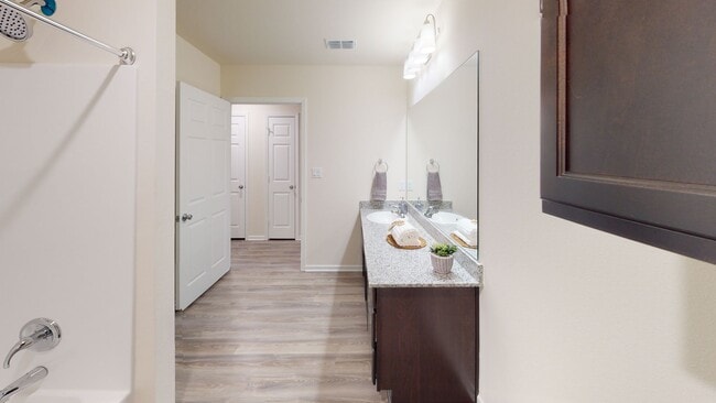 Photo - The Ranch On Rhones Quarter