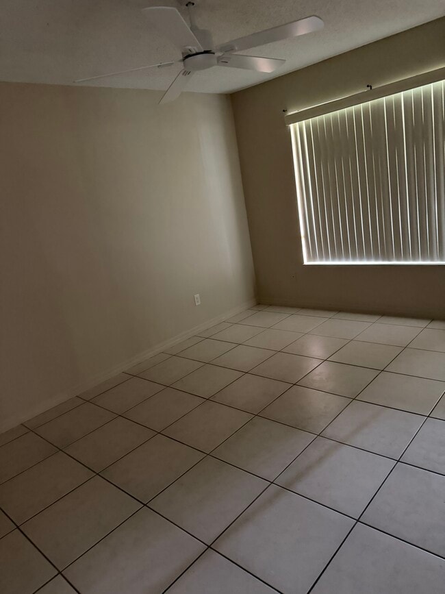 2003 Avon Blvd Unit Chelsea