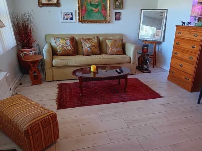 Photo - 80 Bedford E Unit D