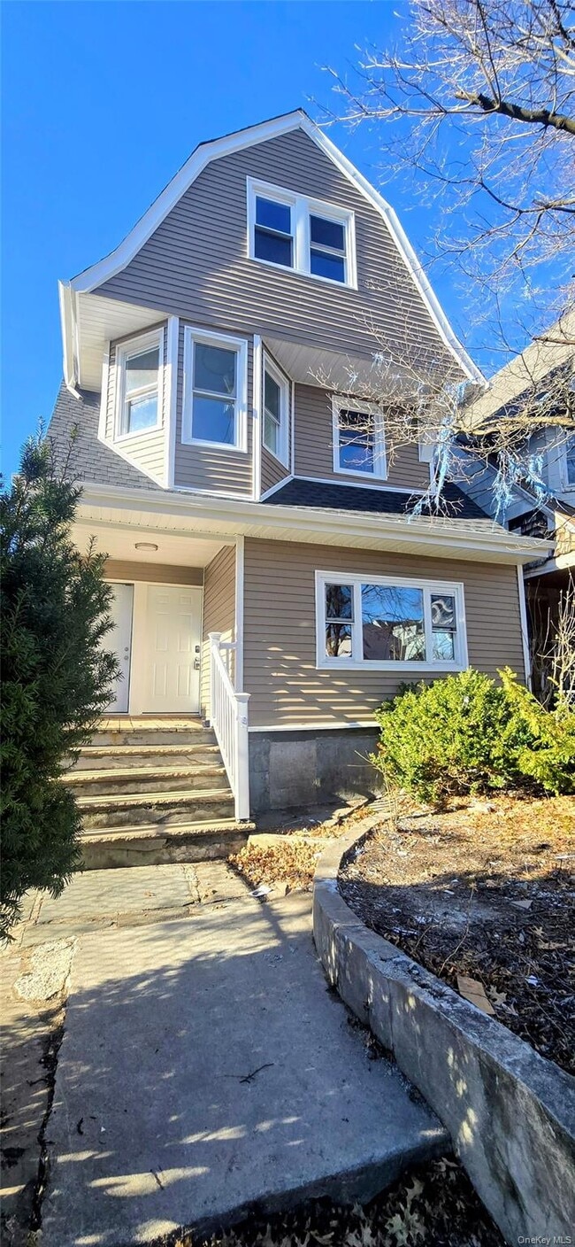 Building Photo - 452 S 1st Ave