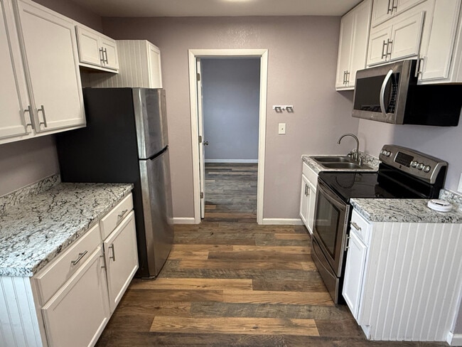 Photo - 125 Charmony Frontage Rd Unidad 105