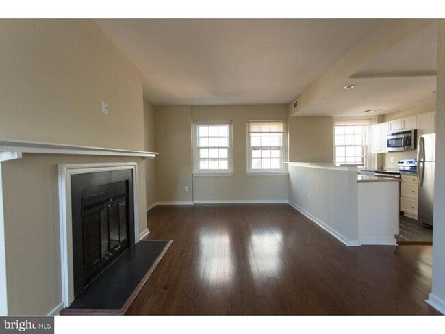 Photo - 532 Spruce St Unidad 10