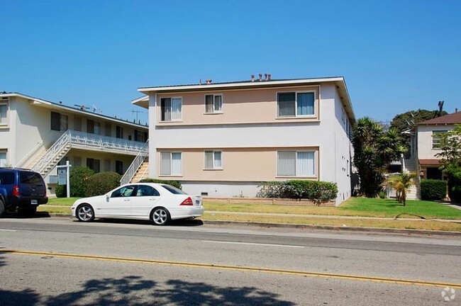 Building Photo - Lido Apartments - 3932 Sawtelle Blvd