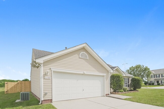 Photo - 11300 Alvanley Hills Ct