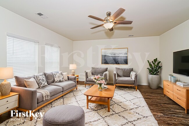 Photo - 4864 Mae Beth Cir