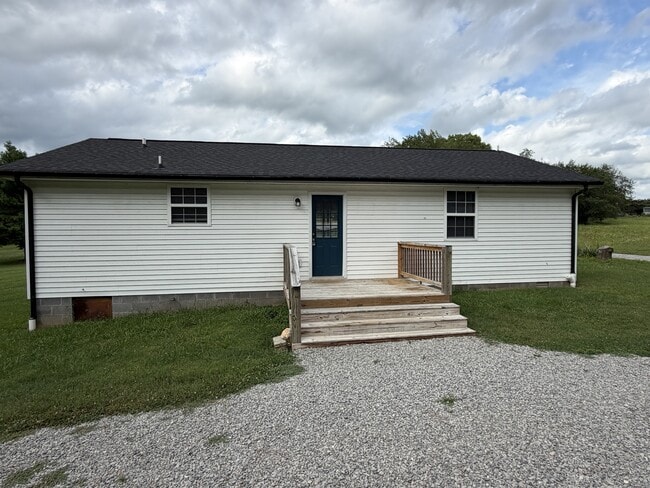Photo - 7854 US-41