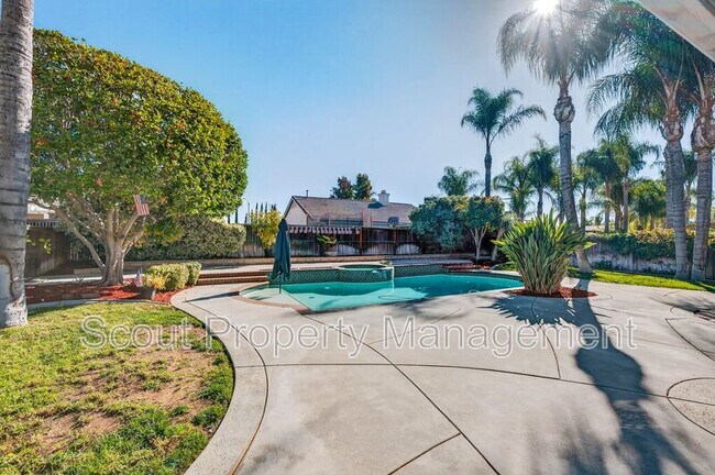 Photo - 35912 Arras Dr