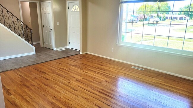 Photo - 30238 Blancke Dr