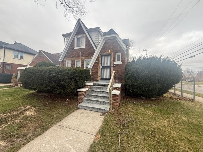 Building Photo - 12847 Maiden St Unit 1 (Lower)