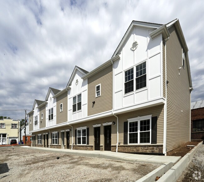 The Rivergate Apartments For Rent in Garfield, NJ