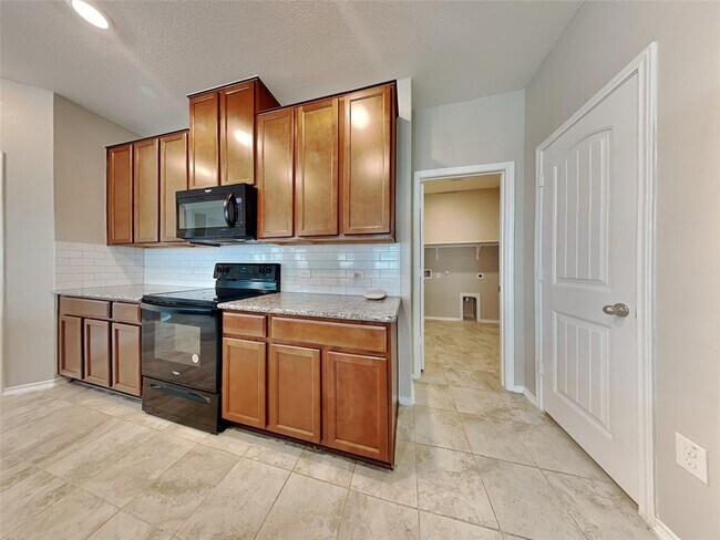 Photo - 370 Sunlight Blvd