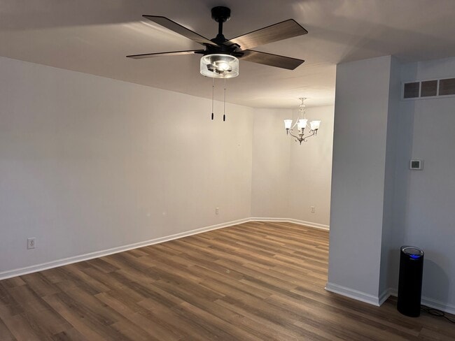 Photo - 28187 Raleigh Crescent Dr Unit 28187