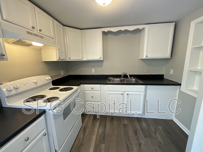 Photo - 144 Wilson St