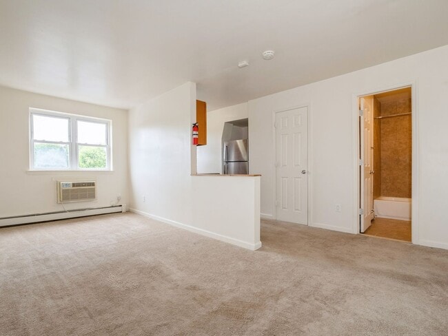 Photo - Hopewell Gardens Apartments